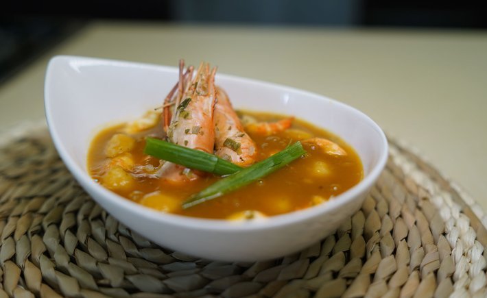 Velouté de giraumon et patates douces aux écrevisses et dombrés